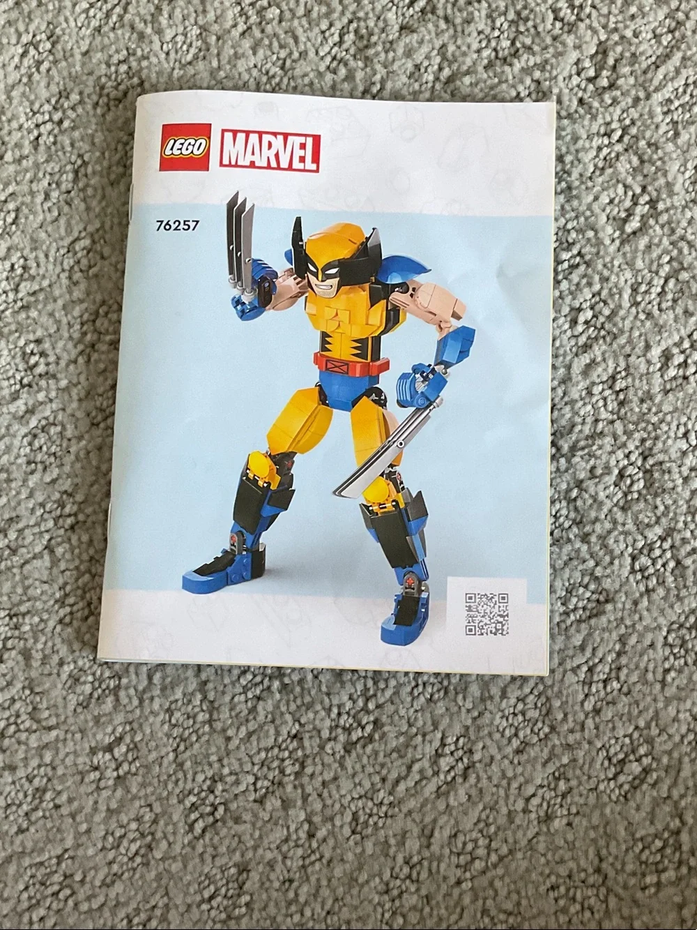 Lego Marvel Wolverine Figure in Yellow, Blue, Black